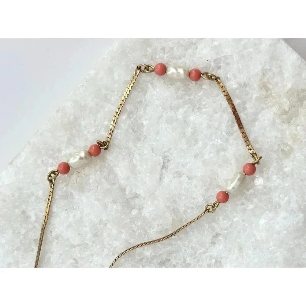 Vintage Gold Tone Avon Beaded Pearl Adorned Necklace - 17"